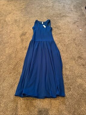 Sleeveless Cobalt Blue Maxi Dress with Flowing Skirt